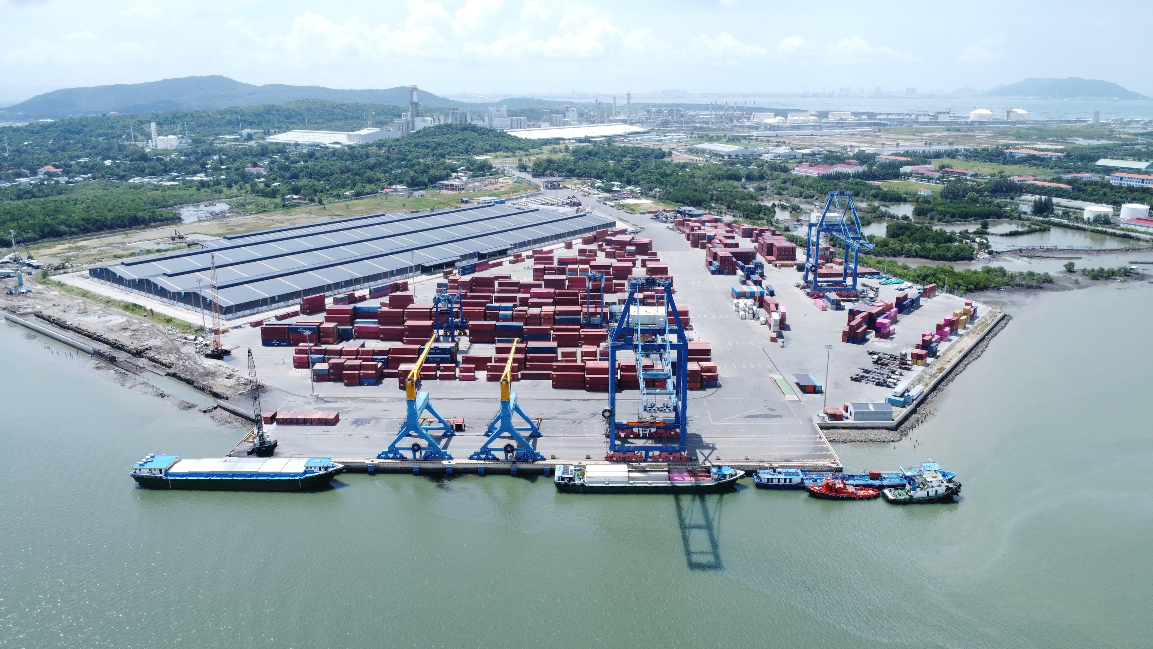 Warehouse, Container Yard & Logistics Center
